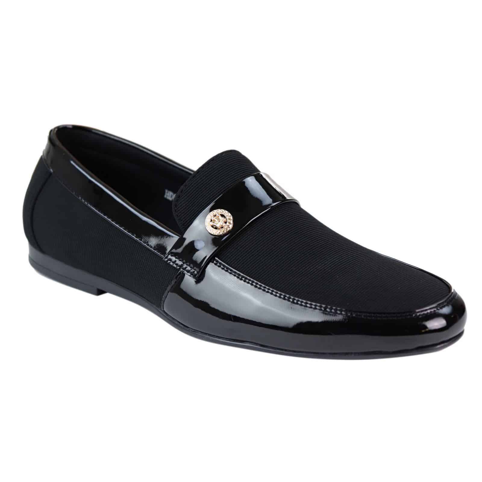 Miesten slip-on-loaferit