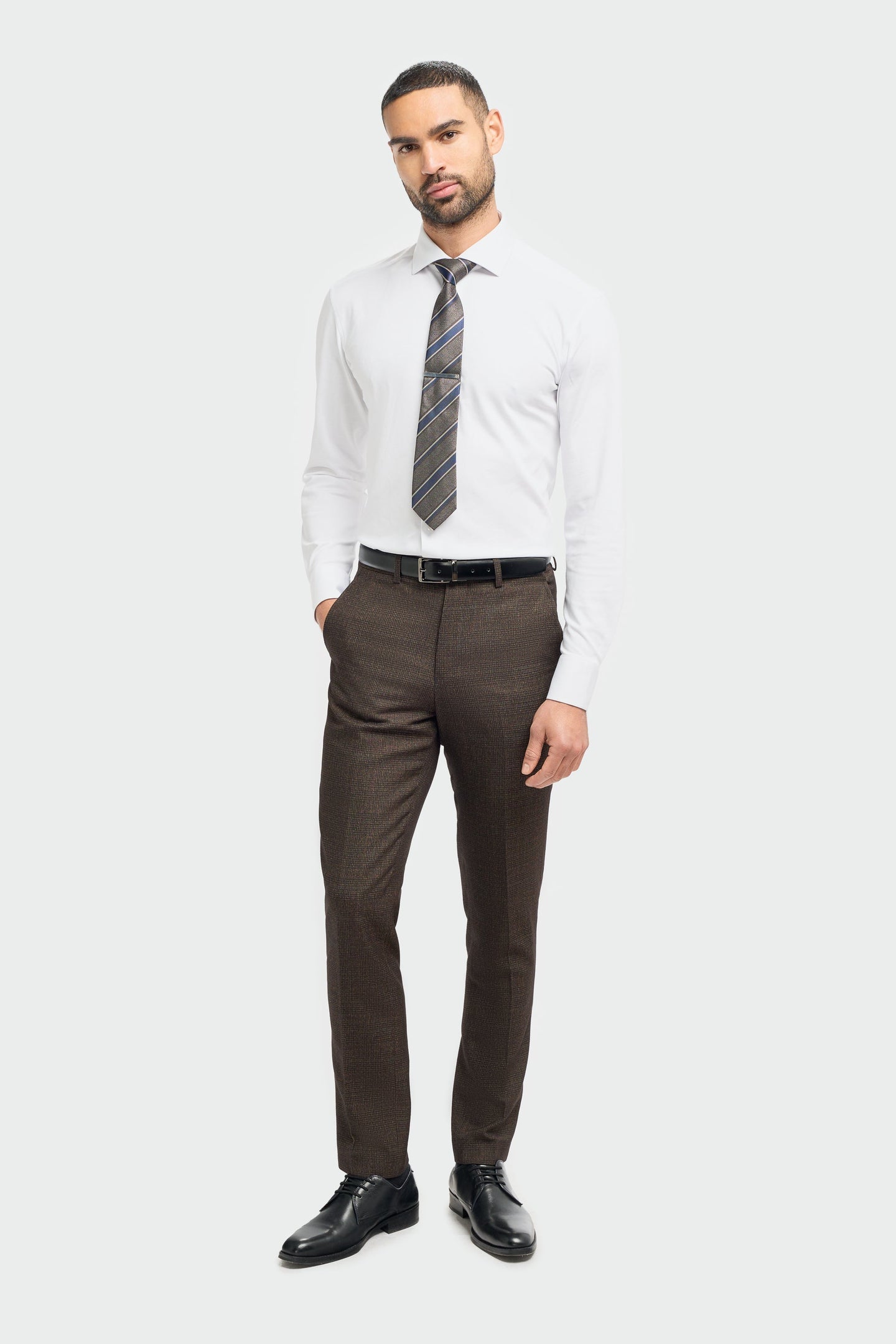 Caridi - Miesten ruskeat tweed-housut