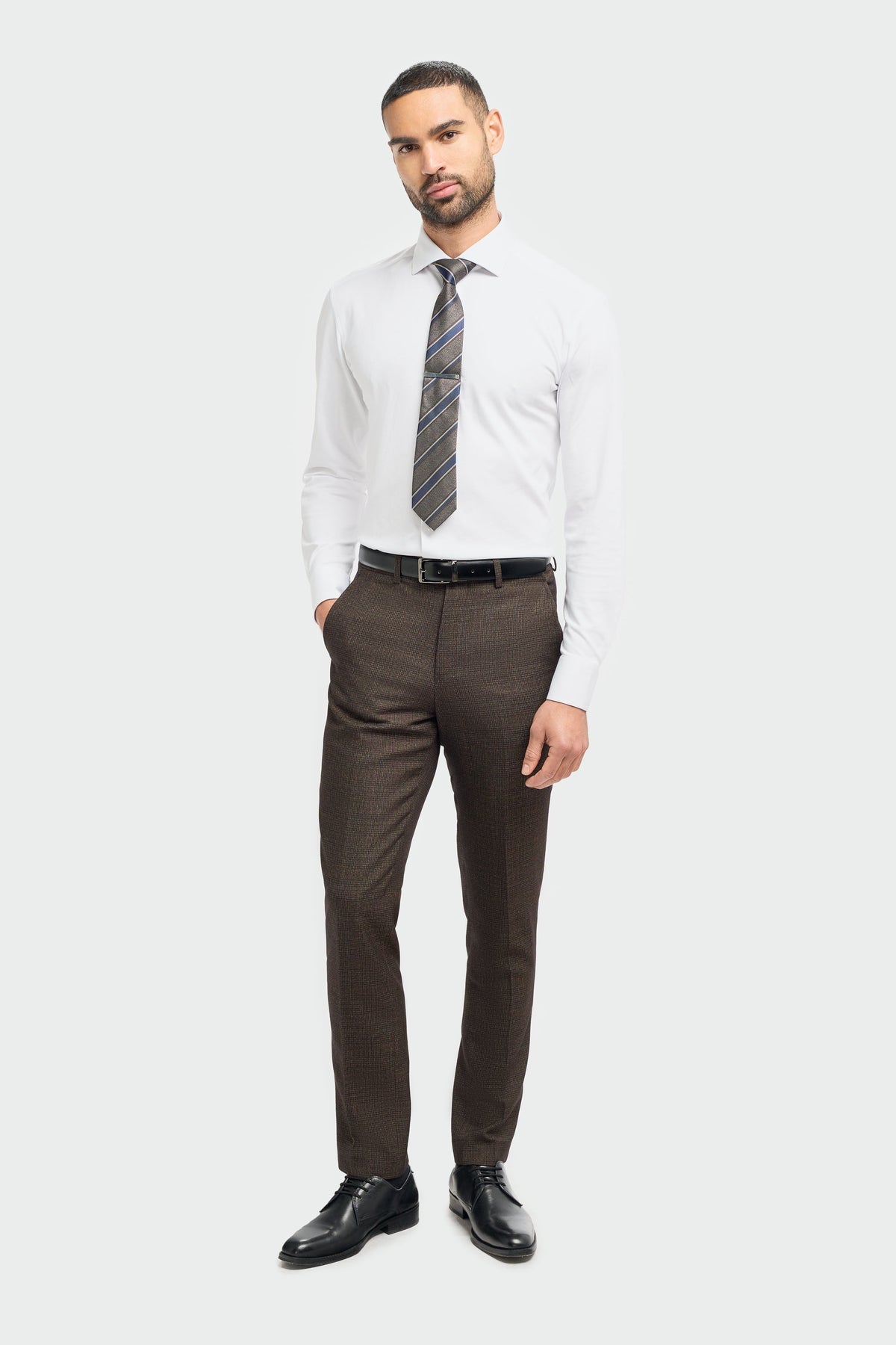 Caridi - Miesten ruskeat tweed-housut