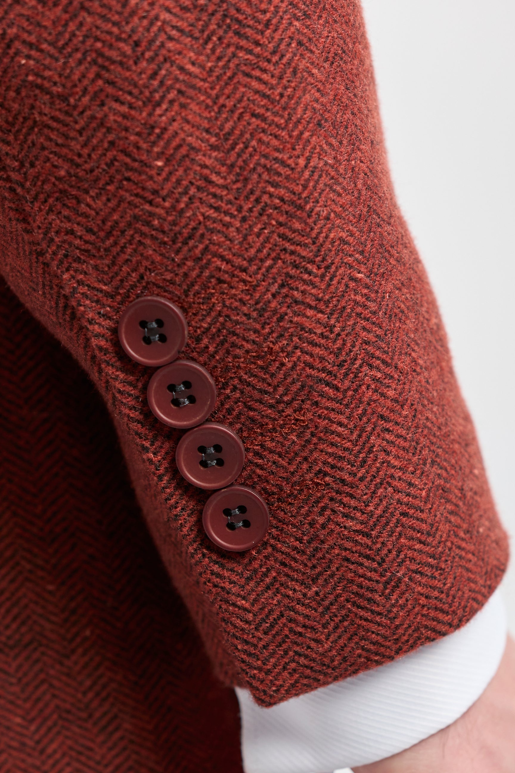 Ruosteenvärinen kalanruotokuvioinen tweed-puku, kolmiosainen