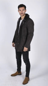 Miesten aito lampaannahkainen takki, ruskea, vintage-klassinen 3/4-takki, nappikaulus, v-aukkoinen