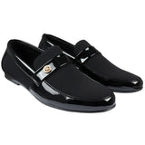 Miesten kevyet mustat slip-on-kengät