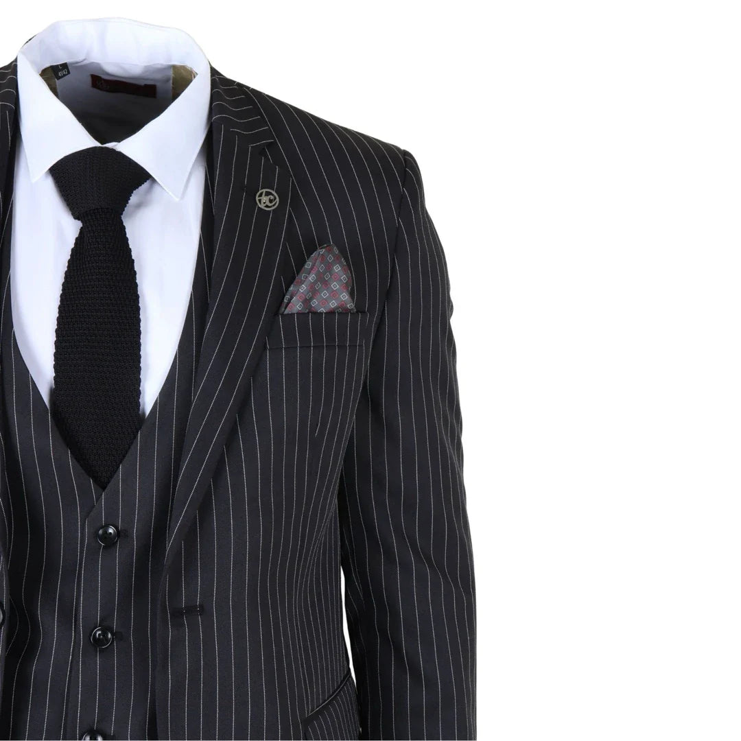 IM45 - Miesten musta kolmiosainen pinstripe-puku mafiatyyliin