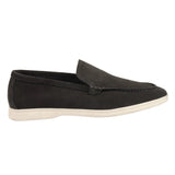 Miesten mokkanahkaiset mustat slip-on-loaferit, joissa on mukava istuvuus