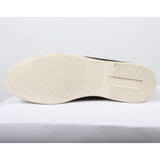 Miesten mokkanahkaiset mustat slip-on-loaferit, joissa on mukava istuvuus