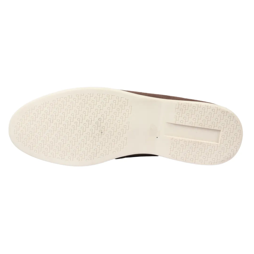 Miesten ruskeat mokkanahkaiset slip-on-loaferit, joissa on mukava istuvuus