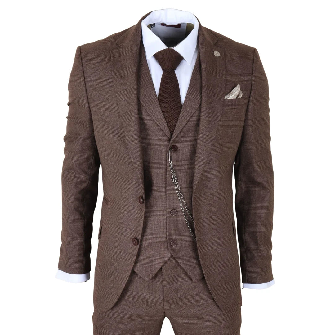 TP-50 - Miesten ruskea kolmiosainen ruutupuku Prince of Wales -kuviolla