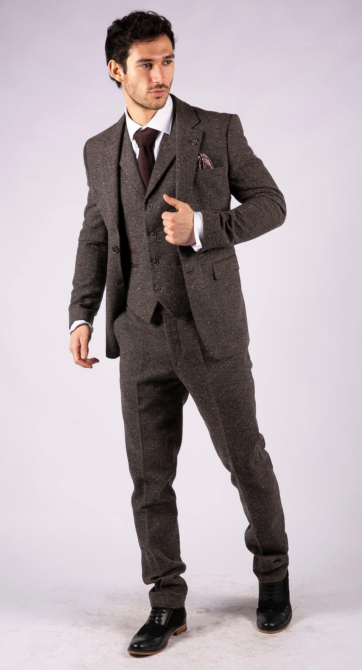 Miesten ruskea tweed-puku, kolmiosainen