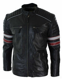 Aitoa nahkaa, mustaa kilpa-ajotakkia, punavalkoraidallinen ja rento istuvuus.