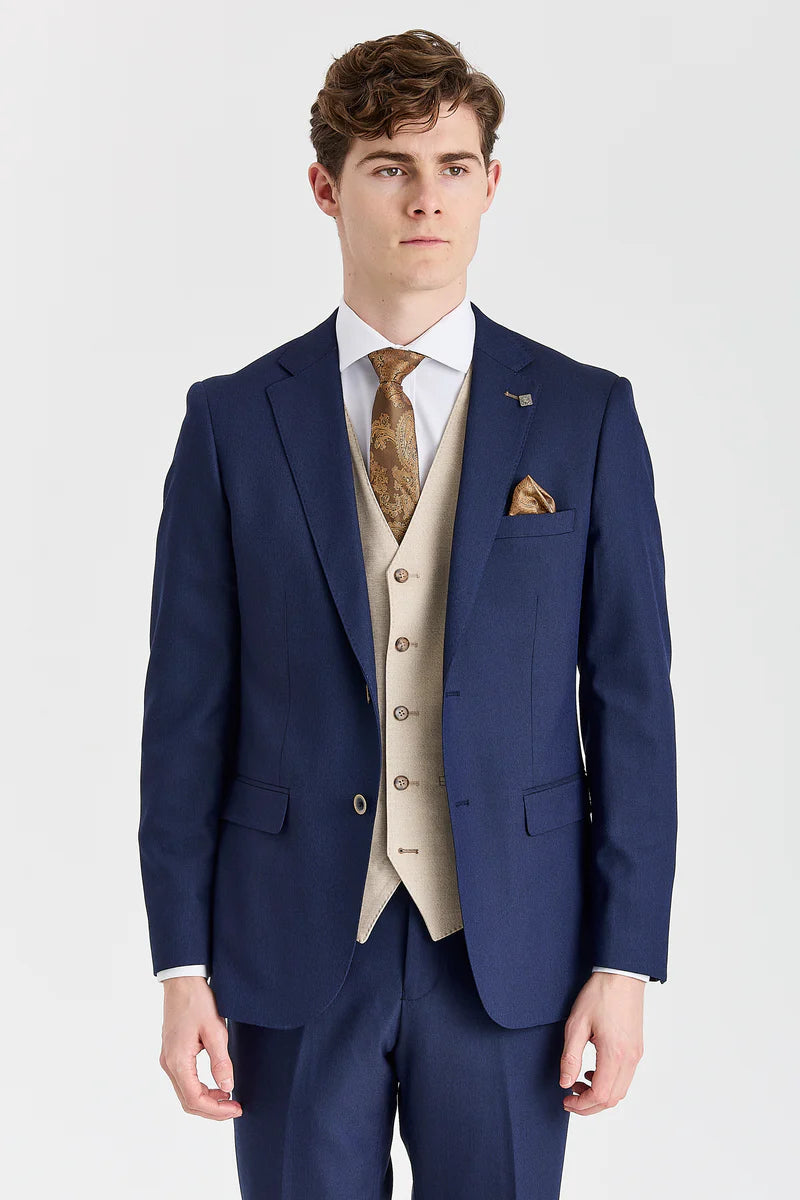 Belmont Navy -puku ja Belmont Beige -kontrastivärinen liivi