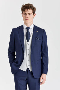 Belmont Navy -puku ja Belmont Silver -kontrastivärinen liivi