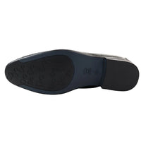 Miesten vihreät slip-on-loaferit muodollisille slip-on-tossuille