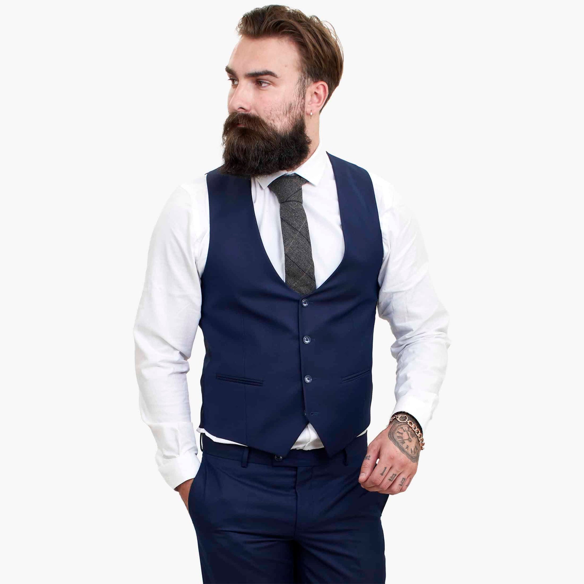 Happy Gentleman BELLO tummansininen kolmiosainen villapuku mittatilaustyönä