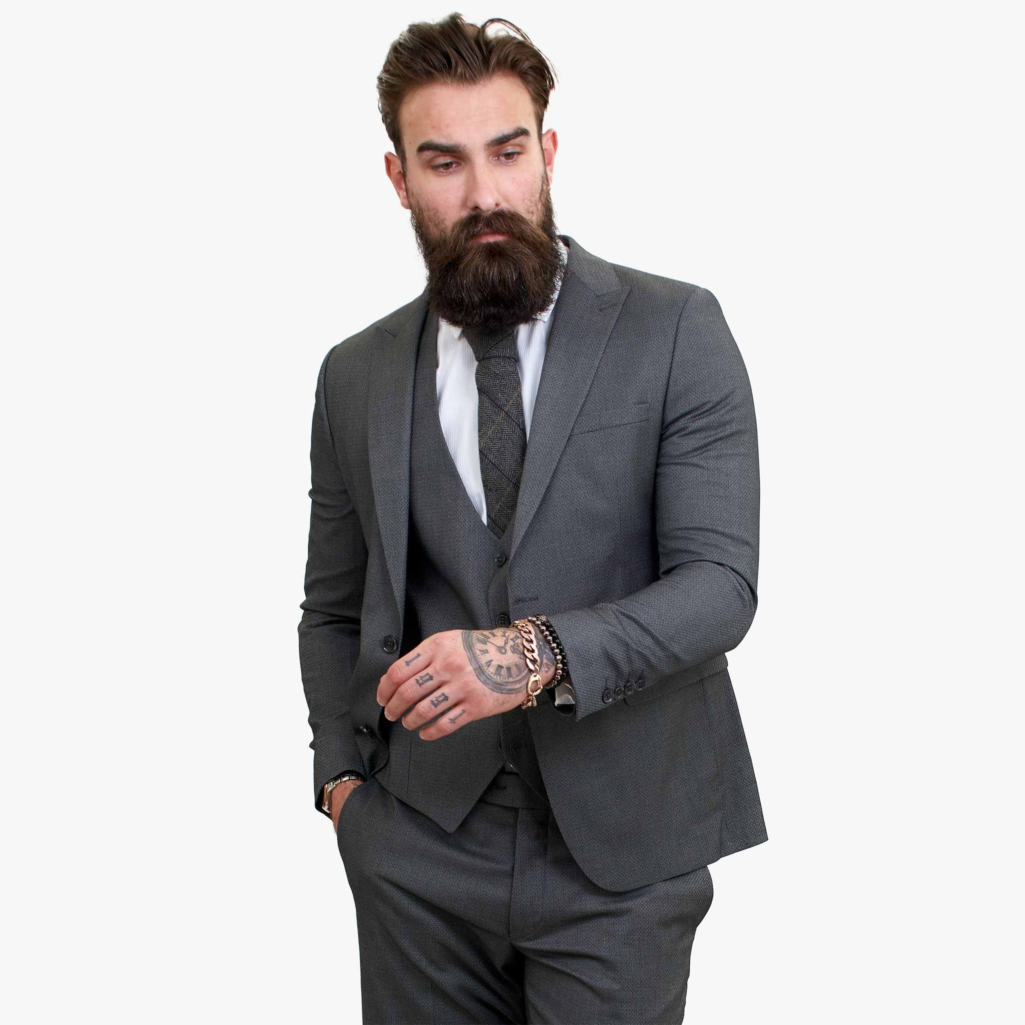 Happy Gentleman MIROLE harmaa mittatilaustyönä tehty kolmiosainen villapuku