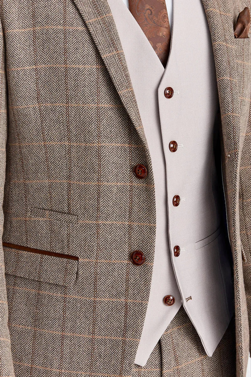 Harrisin ruskea tweed-puku ja Mayfair Stone -liivi