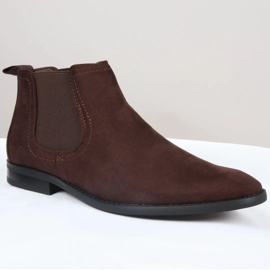 Miesten ruskeat mokkanahkaiset nahkavuorilliset slip-on-saappaat