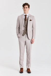 Mayfair Stone -kuvioitu puku ja Harrisinruskea tweed-liivi