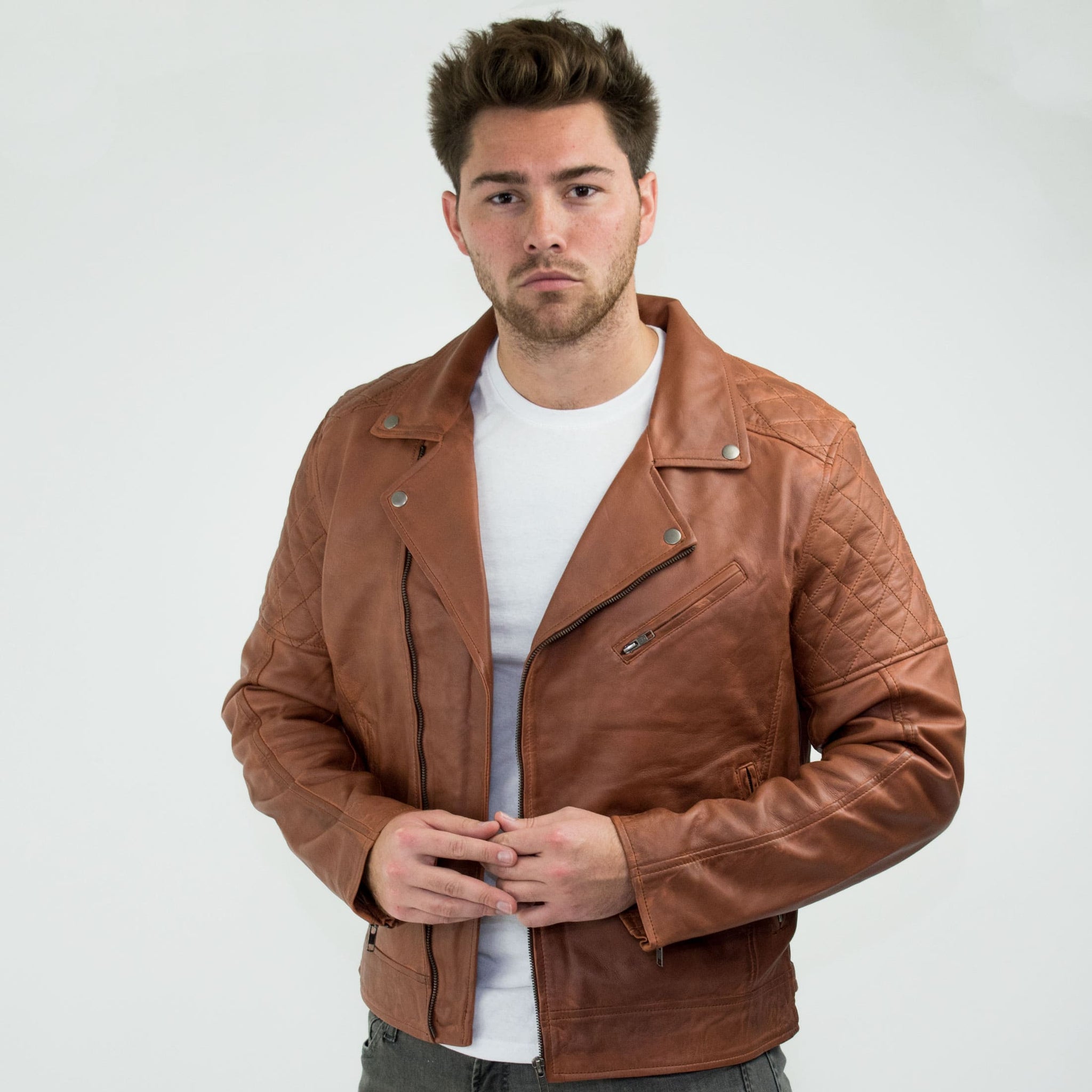 Aitoa nahkaa, Vintage Washed Brown Timber -miesten biker-takki, ristivetoketjullinen, retrotyylinen, rento - Nevada Timber