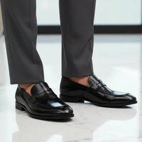 Miesten keinonahkaiset slip-on-pennyloaferit