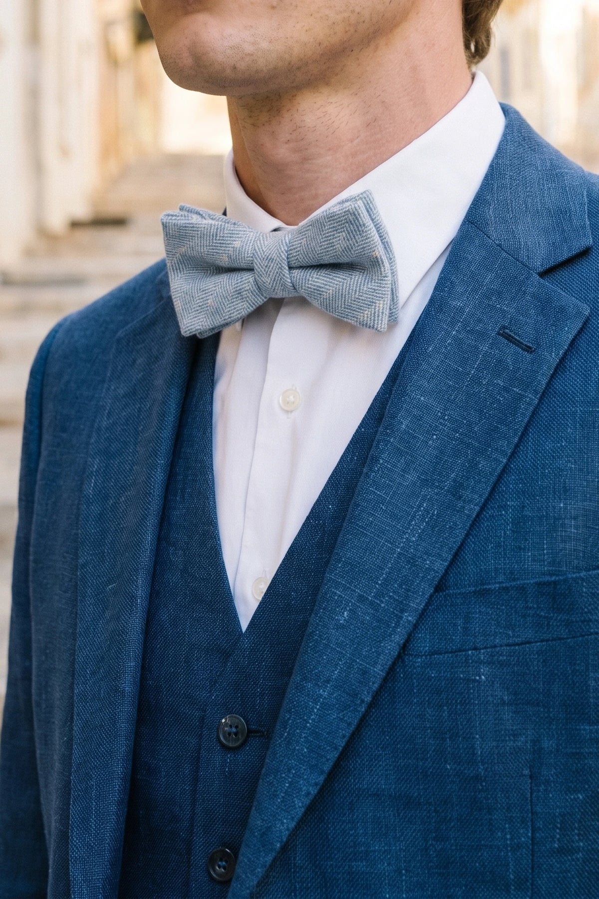 Miesten vaaleansininen tweed-rusetti