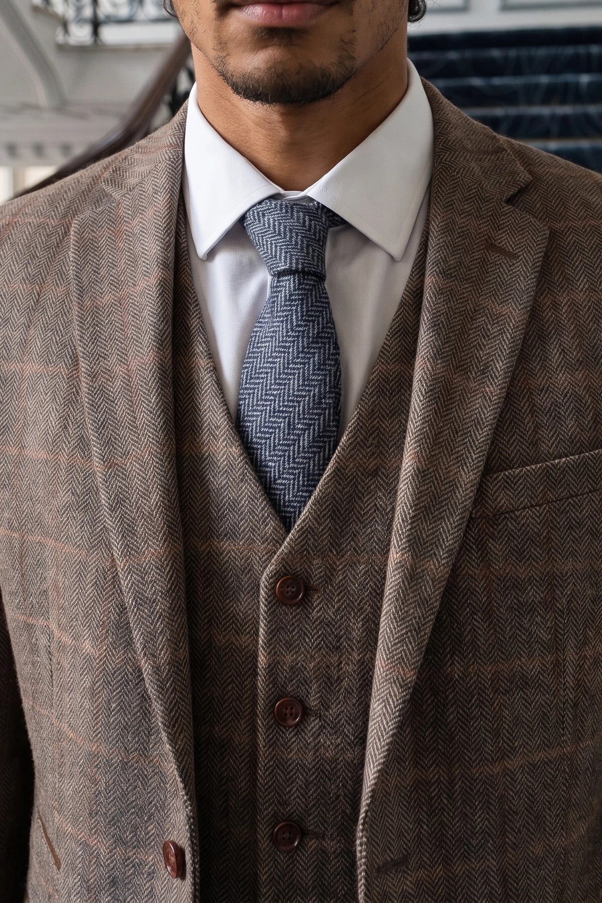 Miesten tummansininen villasekoitteinen tweed-solmio
