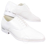 Miesten kiiltävät lakatut muodolliset kengät