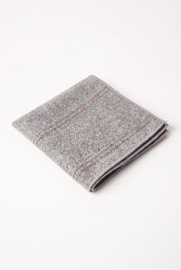 Miesten hopeinen tweed-taskuliina