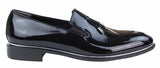 Miesten slip-on-kengät tupsuilla, joissa on metallireunus
