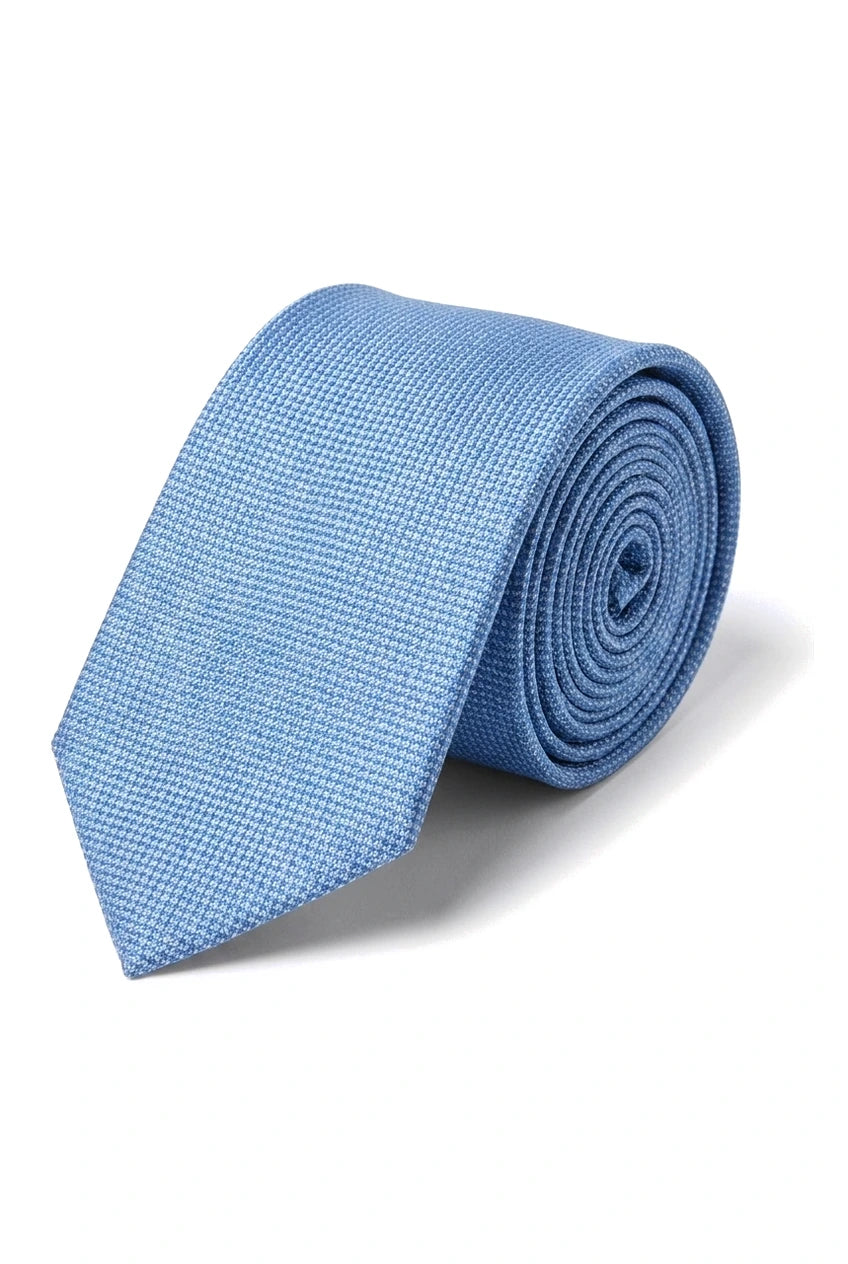 Miesten solmio taskulla ja neliöllä - muodollinen yksivärinen solmio - taivaansininen